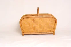 Pamono Mid-Century Modern Bamboo and Rattan and Oak Magazine Rack, 1950s> Magazine Racks