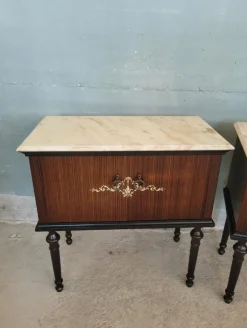 Pamono Midcentury Modern Bedside Tables with Marble Top, Set of 2> Nightstands