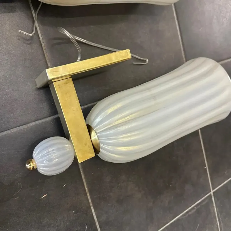 New Pamono Mid-Century Modern Brass and Murano Glass Wall Sconces in the style of Barovier, 1990s, Set of 2