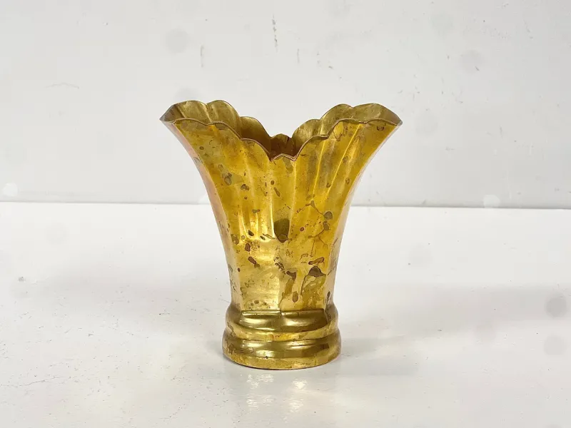 Pamono Mid-Century Modern Brass Vase, 1960s> Vases