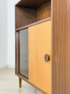 Pamono Mid-Century Modern Cabinet in Oak><noscript><img width=
