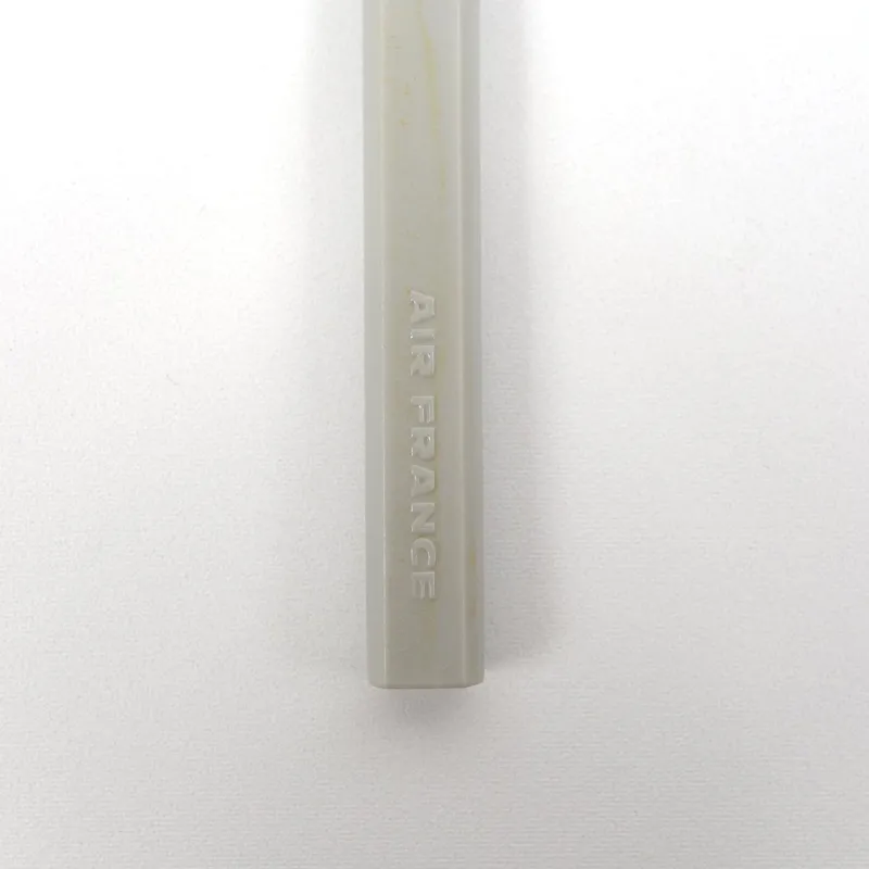 Pamono Mid-Century Modern Concorde Cutlery Set by Raymond Loewy for Air France, Set of 26> Cutlery & Serving Utensils