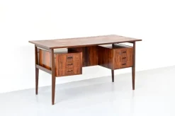 Pamono Mid-Century Modern Danish Executive Desk in Teak><noscript><img width=