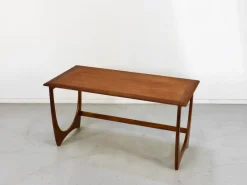 Pamono Mid-Century Modern Danish Style Teak Coffee Table from G-Plan, 1960s> Coffee & Side Tables