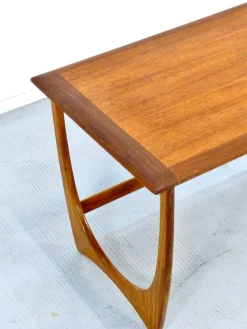 Pamono Mid-Century Modern Danish Style Teak Coffee Table from G-Plan, 1960s><noscript><img width=