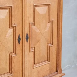 Pamono Mid-Century Modern Danish Oak Side Cabinet by Henning Kjaernulf, 1960s><noscript><img width=