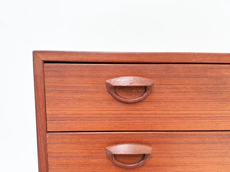 Online Pamono Mid-Century Modern Danish Teak Chest of Drawers by Kai Kristiansen, 1960s