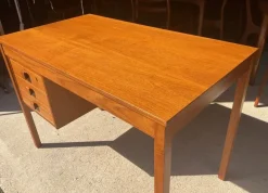 Pamono Mid-Century Modern Danish Teak Desk by Domino Mobler, 1960><noscript><img width=