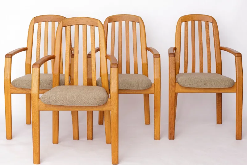 Clearance Pamono Mid-Century Modern Dining Armchairs in Oak from Dyrlund, Denmark, 1970s, Set of 4
