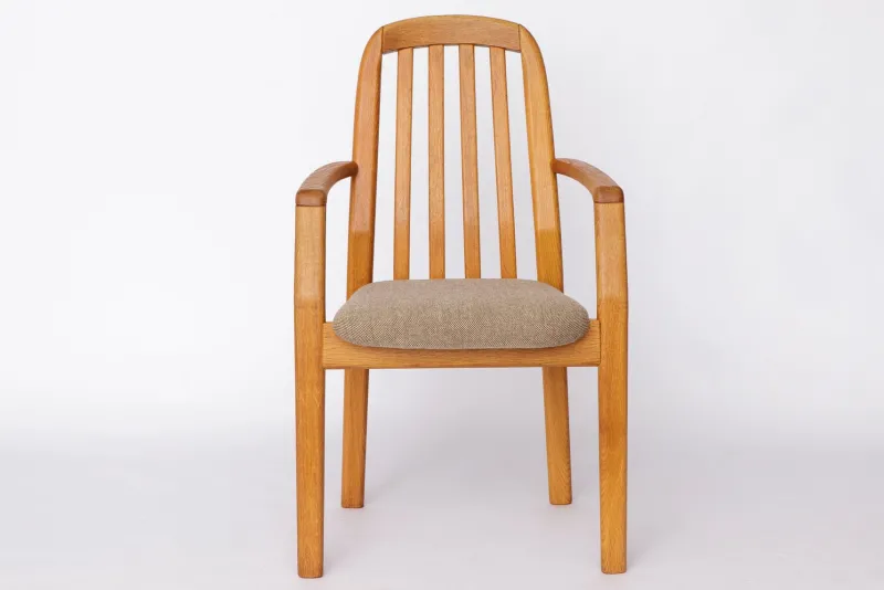 Clearance Pamono Mid-Century Modern Dining Armchairs in Oak from Dyrlund, Denmark, 1970s, Set of 4
