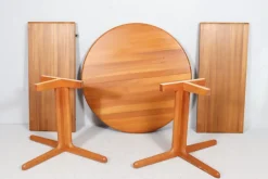 New Pamono Mid-Century Modern Extendable Dining Table in Teak from Langeskov Möbelfabrik, 1970s