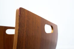 Pamono Mid-Century Modern Italian Wooden Magazine Rack><noscript><img width=