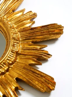 Pamono Mid-Century Modern Italian Sunburst Wall Mirror in Wood and Resin, 1950s><noscript><img width=
