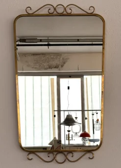 Pamono Midcentury Modern Italian Brass Wall Mirrors, 1970s, Set of 2><noscript><img width=