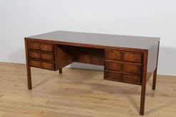New Pamono Mid-Century Modern Model 77 Freestanding Desk in Teak from Omann Jun, 1960s
