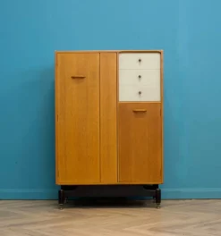Pamono Mid-Century Modern Oak Wardrobe from G-Plan, 1960s><noscript><img width=