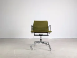 Pamono Midcentury Modern Office Chair by Charles & Ray Eames for Herman Miller><noscript><img width=
