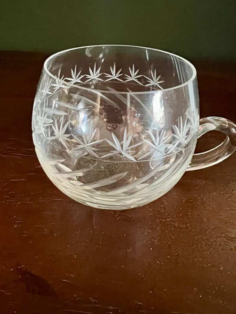 Pamono Mid-Century Modern Punch Set with 12 Glasses and Glass Ladle, 1960s, Set of 13> Glassware