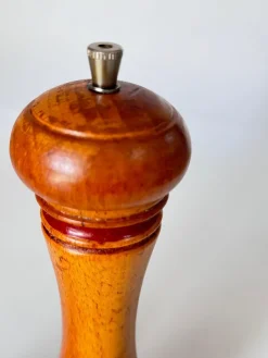 Pamono Mid-Century Modern Salt and Pepper Shaker, Set of 2><noscript><img width=