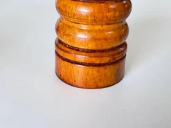 Pamono Mid-Century Modern Salt and Pepper Shaker, Set of 2><noscript><img width=