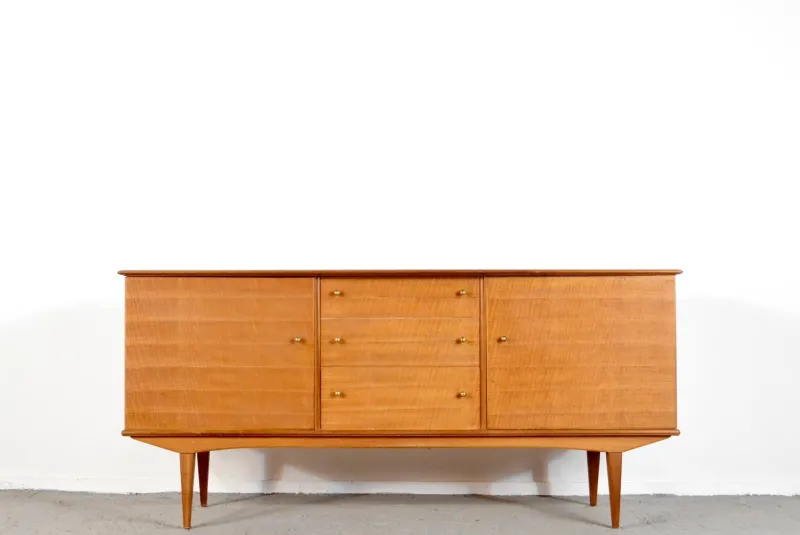 Pamono Mid-Century Modern Satinwood Sideboard by Alfred Cox, 1960s> Sideboards & Buffets
