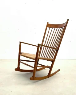 Pamono Mid-Century Modern Scandinavian Model J16 Rocking Chair attributed to Hans Wegner, 1960s><noscript><img width=