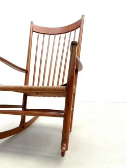 Pamono Mid-Century Modern Scandinavian Model J16 Rocking Chair attributed to Hans Wegner, 1960s><noscript><img width=