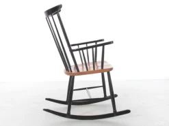 Pamono Mid-Century Modern Scandinavian Rocking Chair attributed to Tapiovaara, 1960s> Rocking Chairs