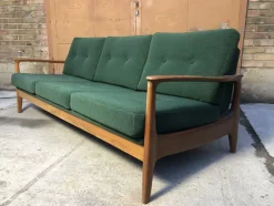 Pamono Mid-Century Modern 3-Seater Sofa Daybed by Eugen Schmidt for Soloform><noscript><img width=
