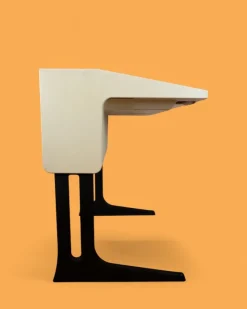 Pamono Mid-Century Modern Space Age Desk in Plastic by Luigi Colani for Flötotto, Germany, 1970s><noscript><img width=