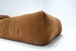 Pamono Mid-Century Modern Suede Bambole Daybed by Mario Bellini for C&b Italia, 1970s><noscript><img width=