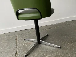 Pamono Mid-Century Modern Swivel Dining or Office Chairs, 1960s, Set of 4><noscript><img width=