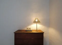 Pamono Mid-Century Modern Table Lamp in Brass and Rattan, 1960s><noscript><img width=