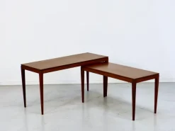 Pamono Midcentury Modern Teak Nesting Tables, 1960s, Set of 2><noscript><img width=