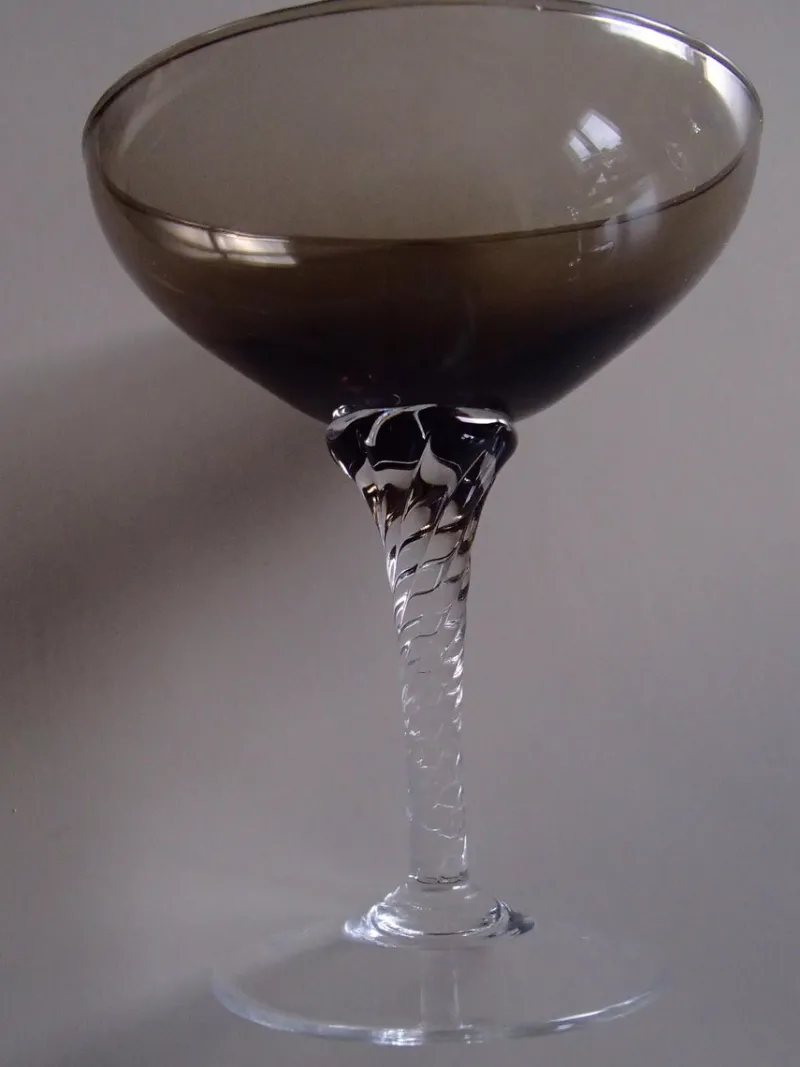 Pamono Mid-Century Murano Glass Colored Glasses, Set of 6> Glassware