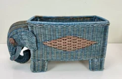 Pamono Mid-Century Rattan Elephant Basket Planter, Italy, 1970s> Planters And Jardiniere