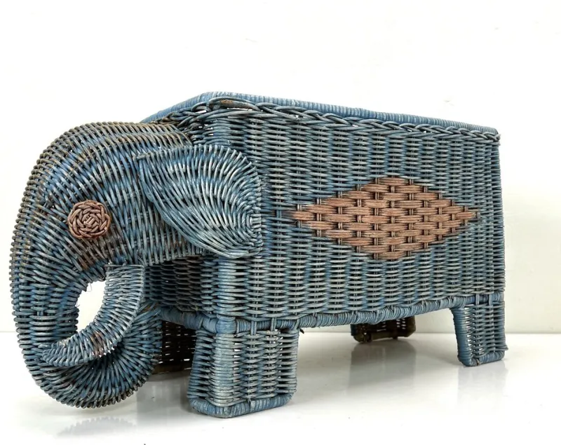 Pamono Mid-Century Rattan Elephant Basket Planter, Italy, 1970s> Planters And Jardiniere