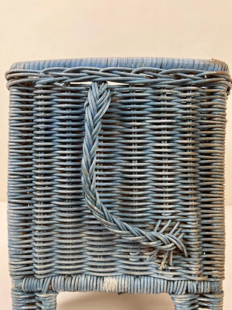 Pamono Mid-Century Rattan Elephant Basket Planter, Italy, 1970s> Planters And Jardiniere