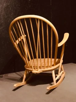 Pamono Mid-Century Rocking Chair in Light Elm by Lucian Ercolani for Ercol><noscript><img width=