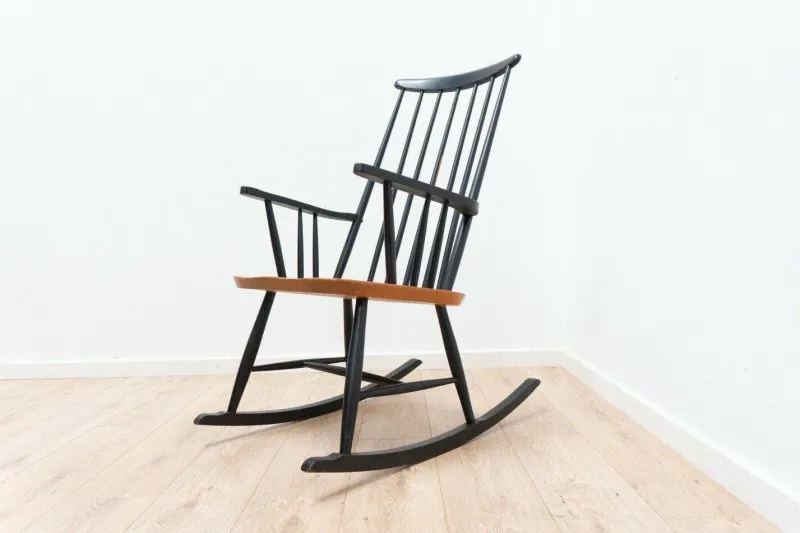Discount Pamono Mid-Century Rocking Chair by Ilmari Tapiovaara for Asko, 1960s