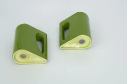 Pamono Mid-Century Scandinavian Salt & Pepper Shaker Set, 1970s, Set of 2><noscript><img width=