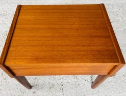 Pamono Mid-Century Scandinavian Teak Nightstand, 1960s><noscript><img width=
