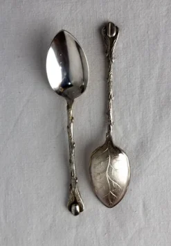 Pamono Mid-Century Silver Metal Coffee Spoons Tree-Leaf-Shaped, France, 1960s><noscript><img width=