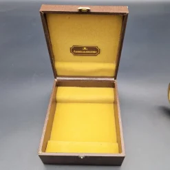 Hot Pamono Mid-Century Skeleton Table Clock from Jaeger-Lecoultre, 1970s
