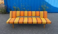 Discount Pamono Mid-Century Sofa or Daybed attributed to Miroslav Navratil, 1960s