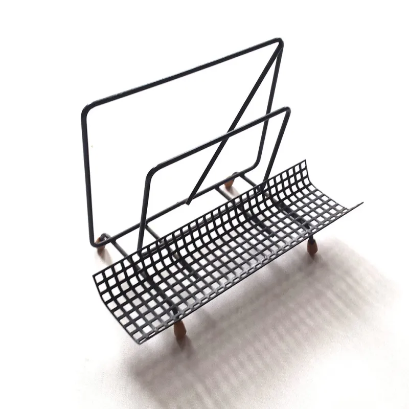 Pamono Mid-Century Stationery Holders from Pilastro, Set of 9> Magazine Racks