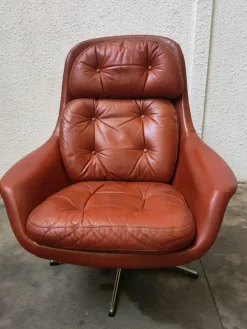 Online Pamono Mid-Century Swivel Chair from Bramin