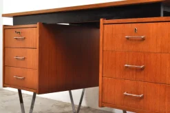 Pamono Mid-Century Teak Desk from Tijsseling Nijkerk, 1960s><noscript><img width=
