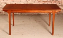 Discount Pamono Mid-Century Teak Extending Dining Table from McIntosh, 1960s