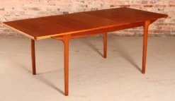 Discount Pamono Mid-Century Teak Extending Dining Table from McIntosh, 1960s